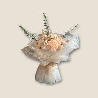 Image 1 of Flower bouquet 