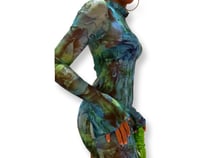 Image 3 of Socialite 