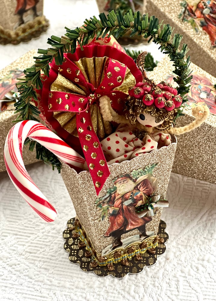 Image of Glitter Santa Basket