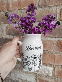 Image 3 of Blodau Mam Vase