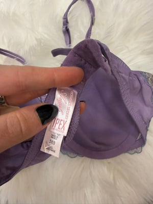 Image of Victoria's Secret Vintage Purple Bra - 36B