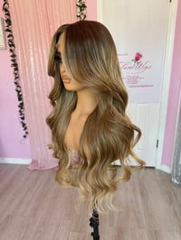 Image 7 of Caramel brunette curtain bangs 