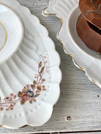 Image 3 of Sous-tasse de déjeuner ancienne