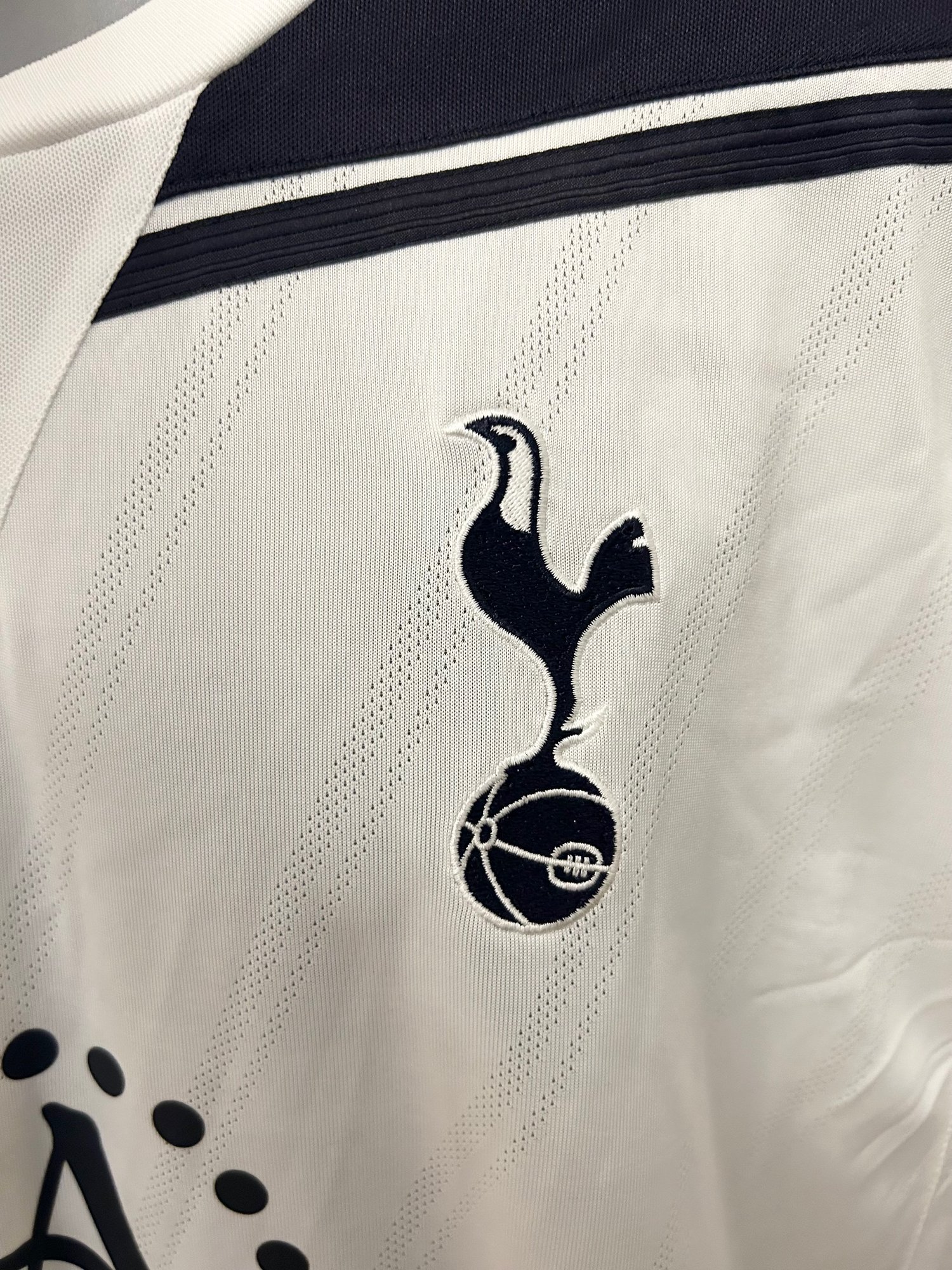 Image of Tottenham Hotspur “BALE 3” 2010/11 Home Shirt + PL patches (L)