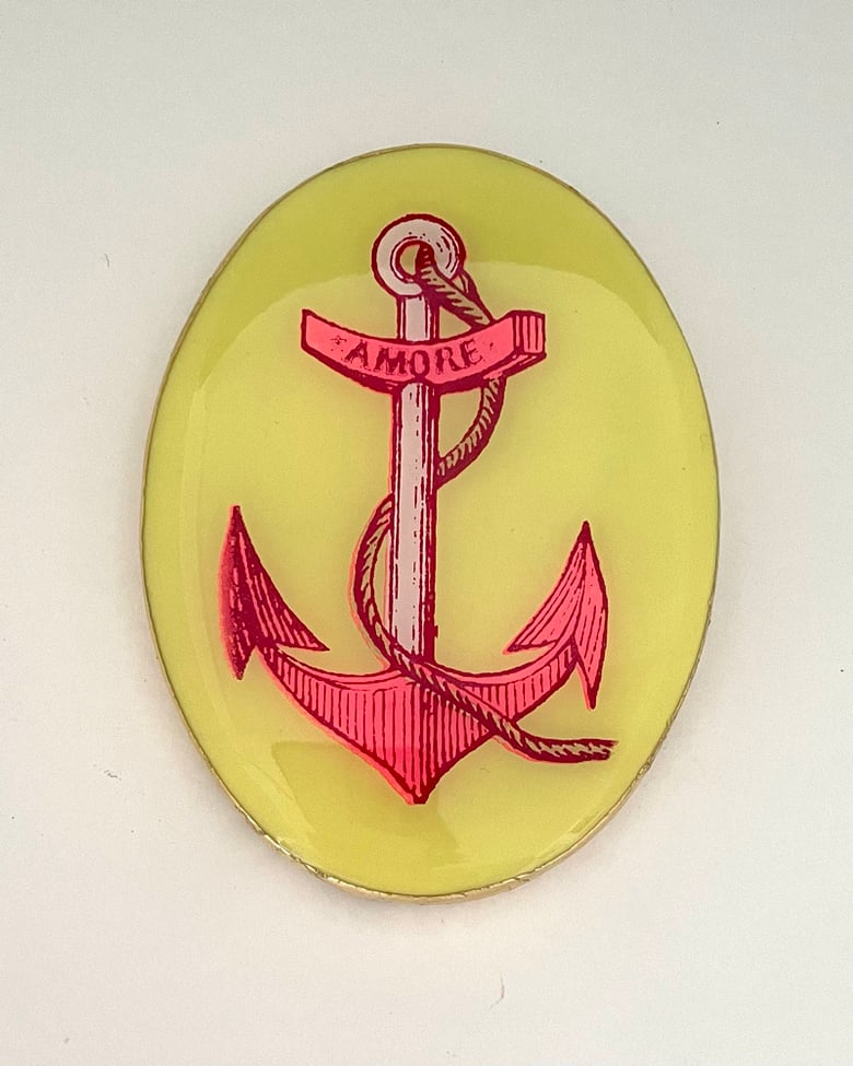 Image of Love Anchor Pastel Yellow/Magenta