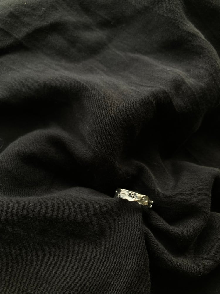 Image of Gwymon ring ~ Size N