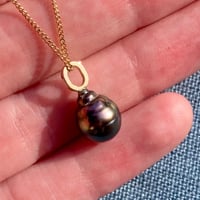 Image 4 of Tahiti Pearl With Gold Bail