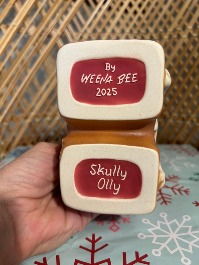 “Skully Olly” 2 sided Gingerbread Man Cocktail Mug