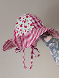 Strawberry and gingham mix floppy sunhat