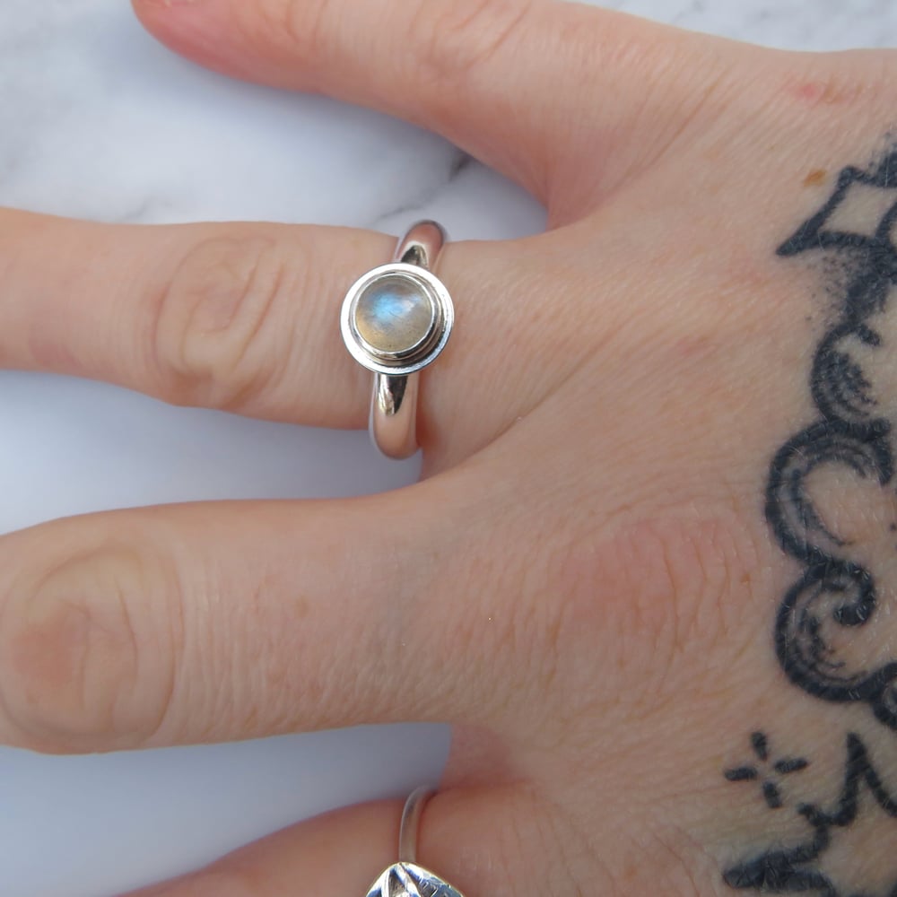 Handmade Sterling Silver Labradorite Fable Ring