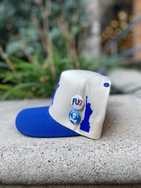 Image 2 of Yankee “ Never Lose” SnapBackHut Cream Royal Blue Brim “All Royal”
