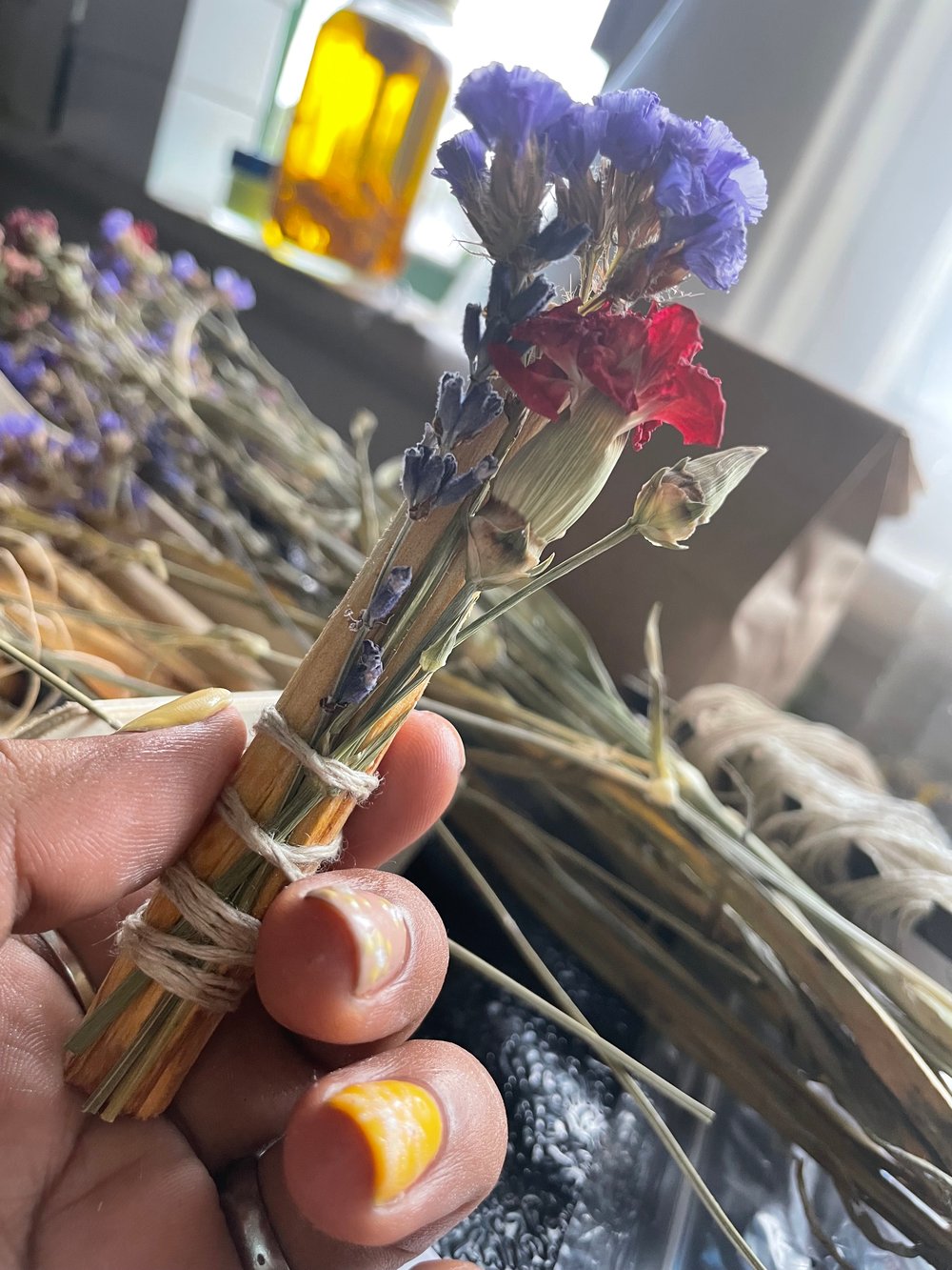 Image of Santo Bouquet (2 PCS)
