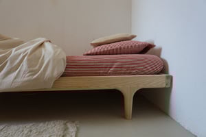 Image of linen striped fitted bedsheet