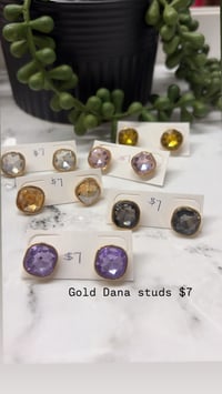 Image 5 of Gold studs PICK INSIDE4