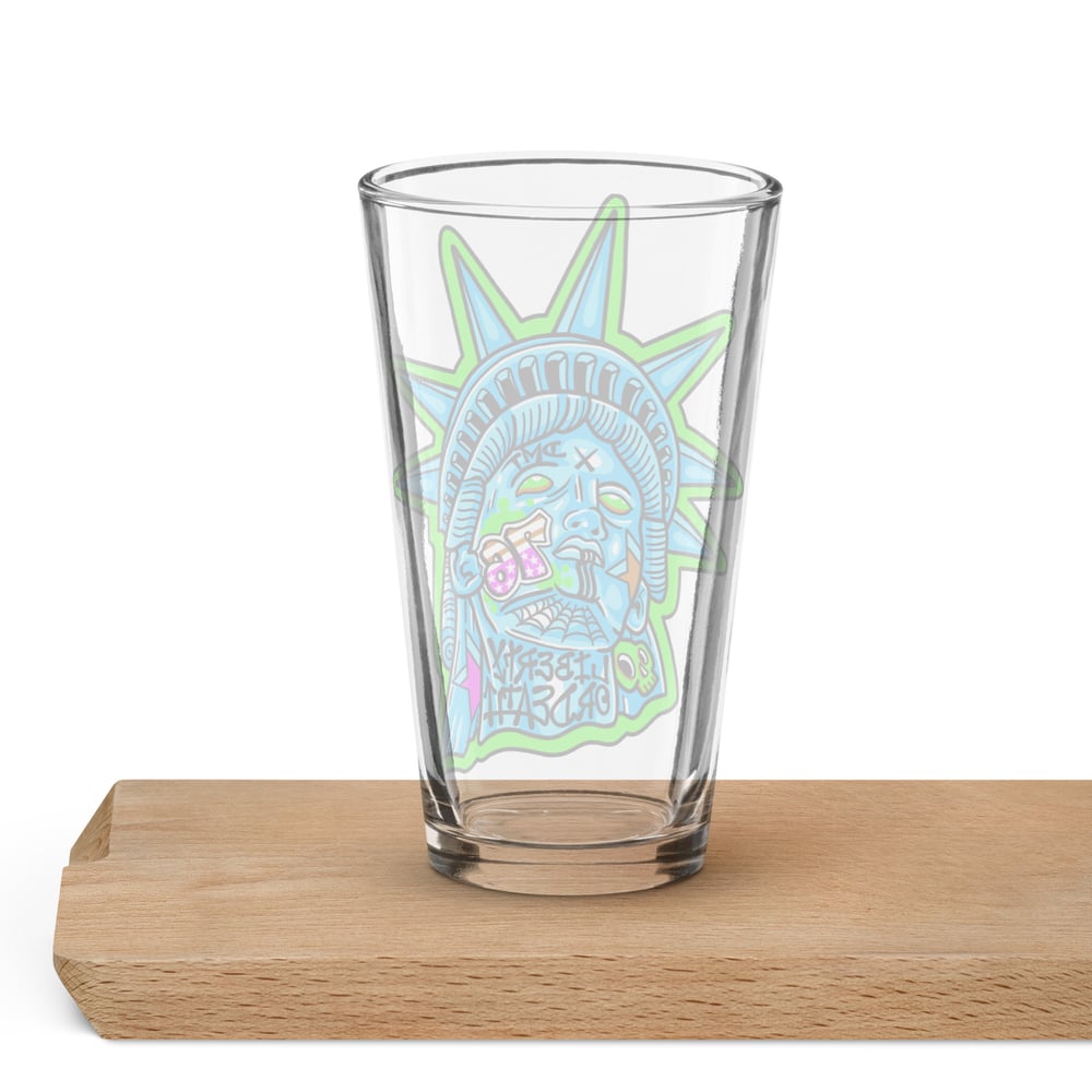 Liberty Color Variant Shaker pint glass