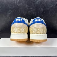 Image 4 of NIKE DUNK LOW PREMIUM MONTREAL BAGEL SESAME SEED PRINT MENS SHOES SIZE 9.5 GUM SOLE TAN BLUE NEW