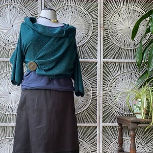 Image of Green mid sleeve wrap Cardi L-XXL