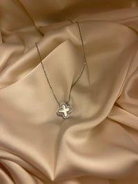 Image 2 of Numéro 15