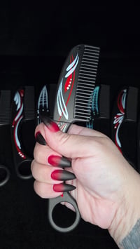 Image 2 of Karambit Combs 