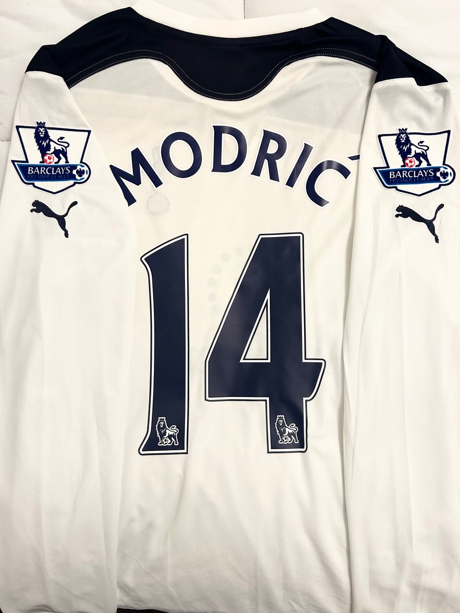 Image of Tottenham Hotspur “MODRIC 14” 2010/11 Home LS Shirt + PL patches (L)