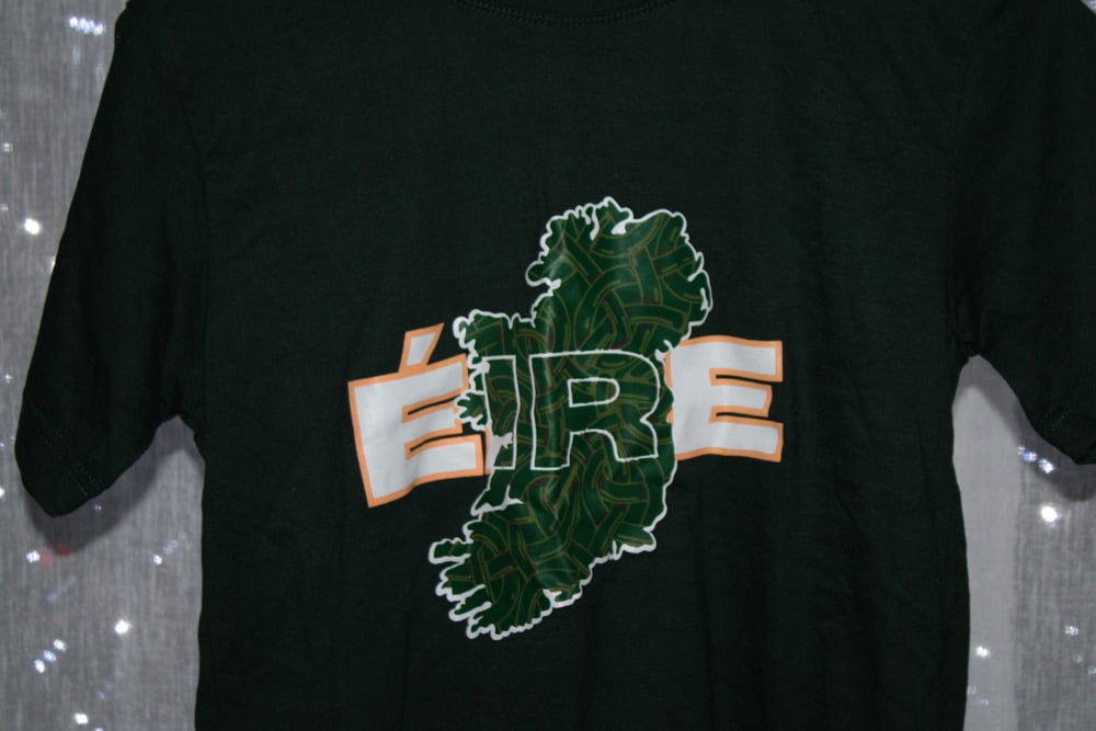 Dark Green Éire Tshirt