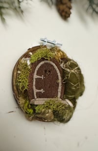 Image 3 of Fairy Door Ornament - Enchanted Archway