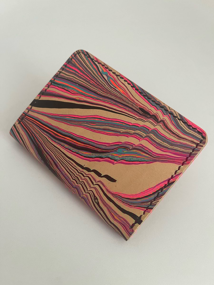 Image of Gold/Black Marbled Vertical Cardholder 
