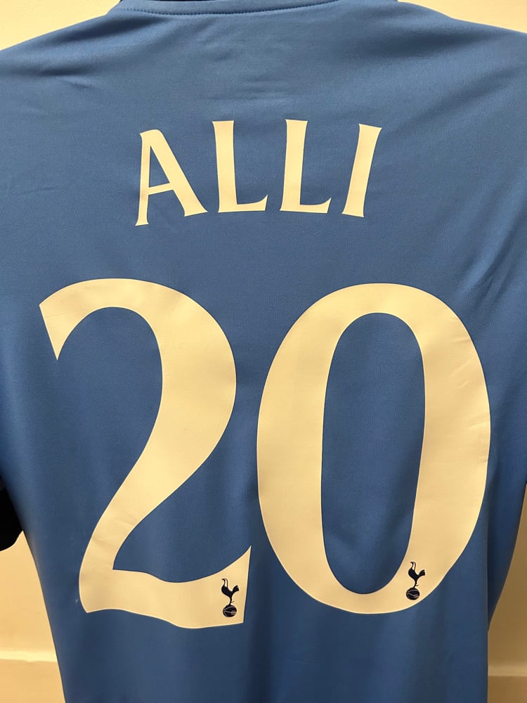 Image of Tottenham Hotspur “ALLI 20” 2015/16 Away Shirt + UEL patches  (M)