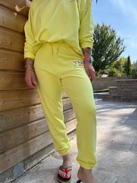 Image 3 of Jogpant crew Byron Bay yellow