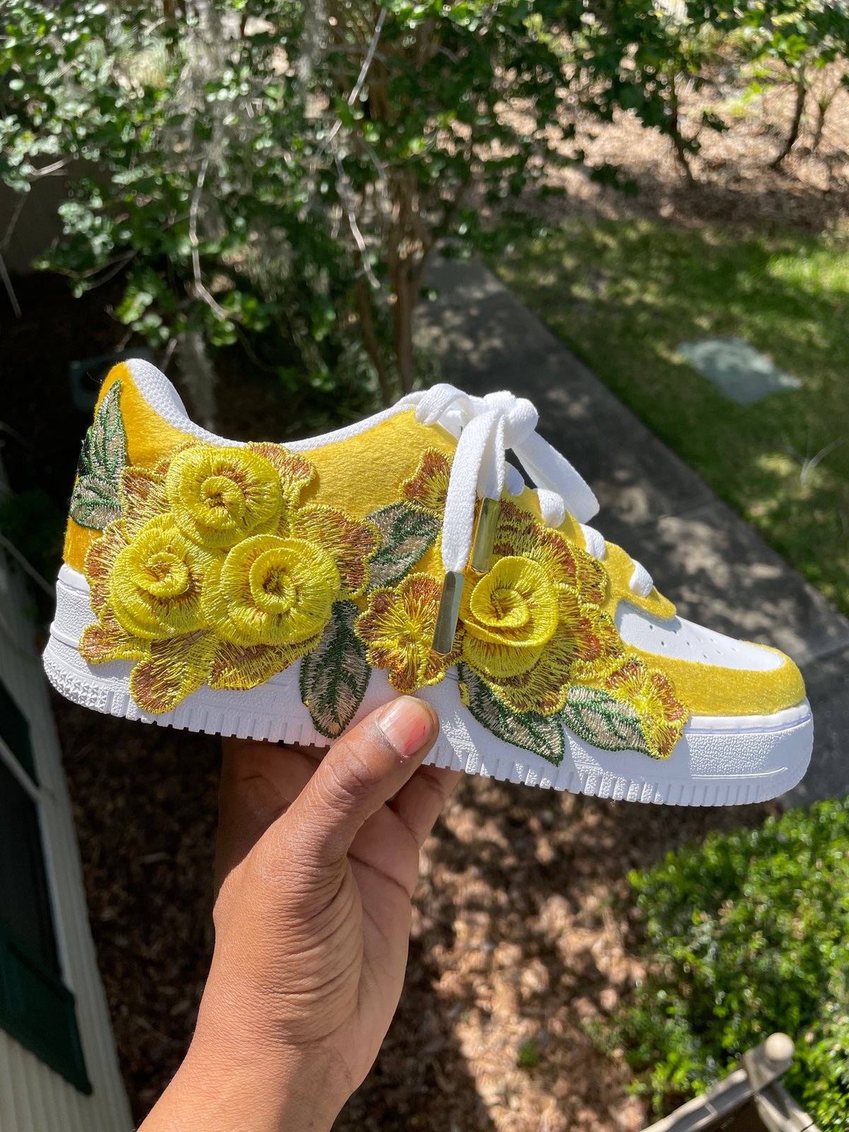 Yellow velvet sales air force 1