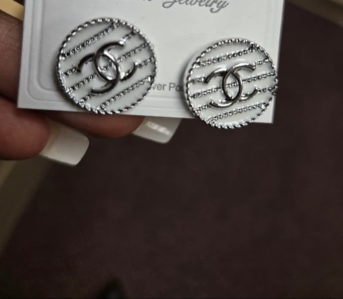 Image of Button Stripes Earrings (Silver)