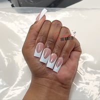 CLASSY BAE FRENCHIE PRESS ON FULL SET