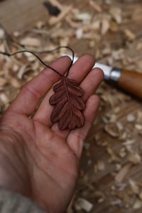 Image 2 of Oak leaf 