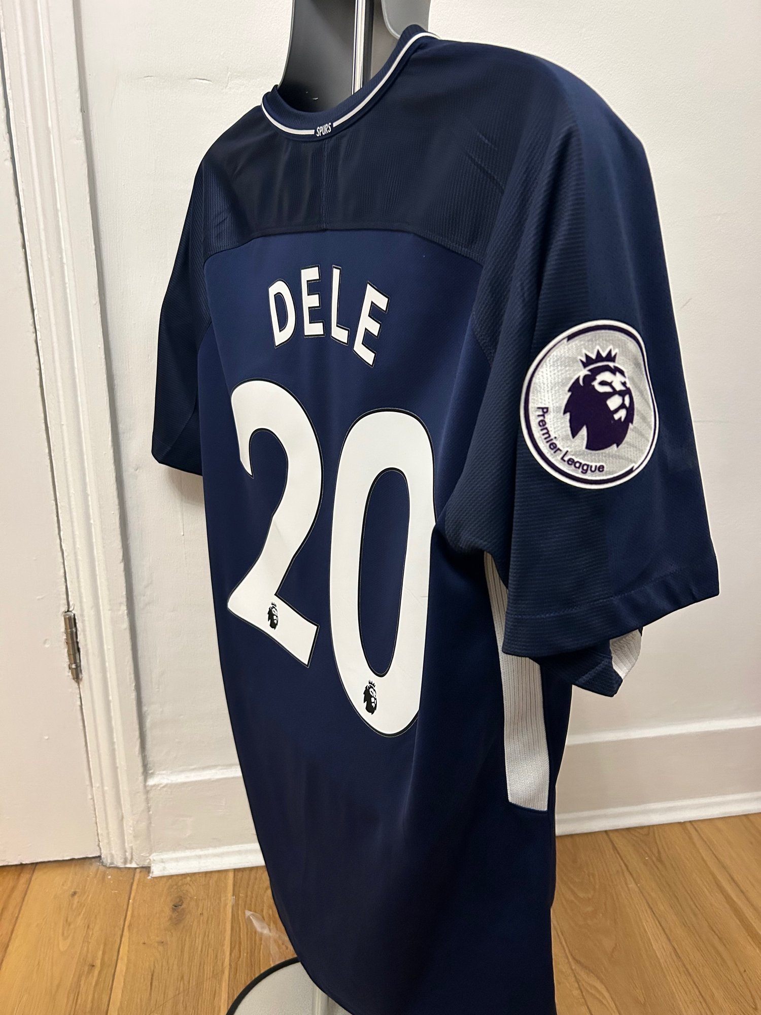 Image of  Tottenham Hotspur “DELE 20” 2017/18 Away Shirt + PL patches (L)