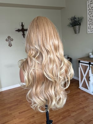 Image of Reba middle part luxury (pre order) 