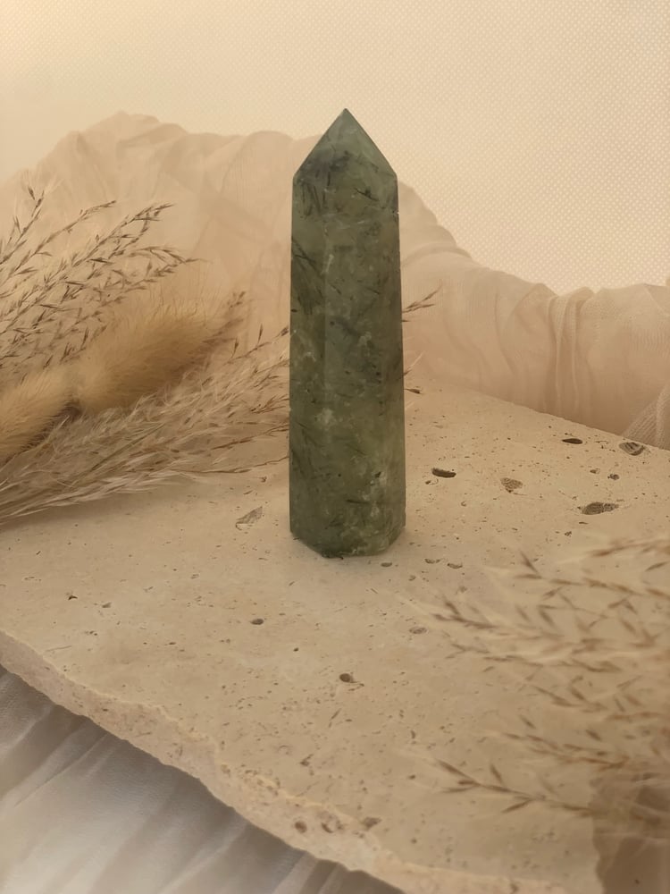 Image of Prehnite Towers sml