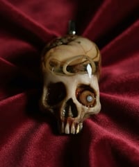 Image 3 of Life and Death pendant - Lifes circle