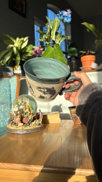 Image 8 of Fishing mug 01