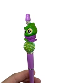 Image 3 of Chameleons Pen