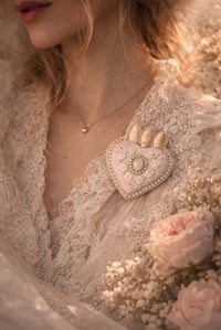 Image 1 of Broche Ex Voto FIORE