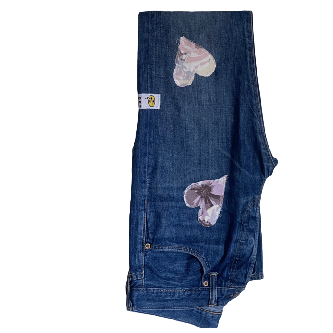 Unique Ladies Preloved 501 Levi s Jeans Size 32 x 34 farrbetterclothing