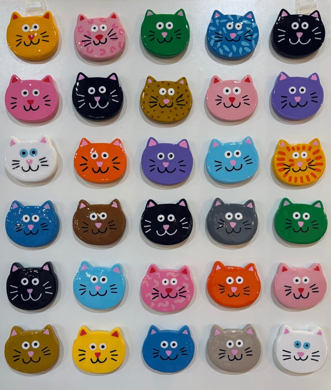 TÊTE DE CHAT EN ARGILE