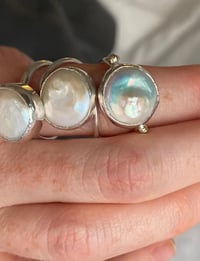 Image 5 of Keshi Ring mit vergoldeten Details