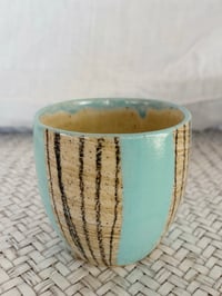 Image 2 of ‘Aqua Lineup’ Cup - #001