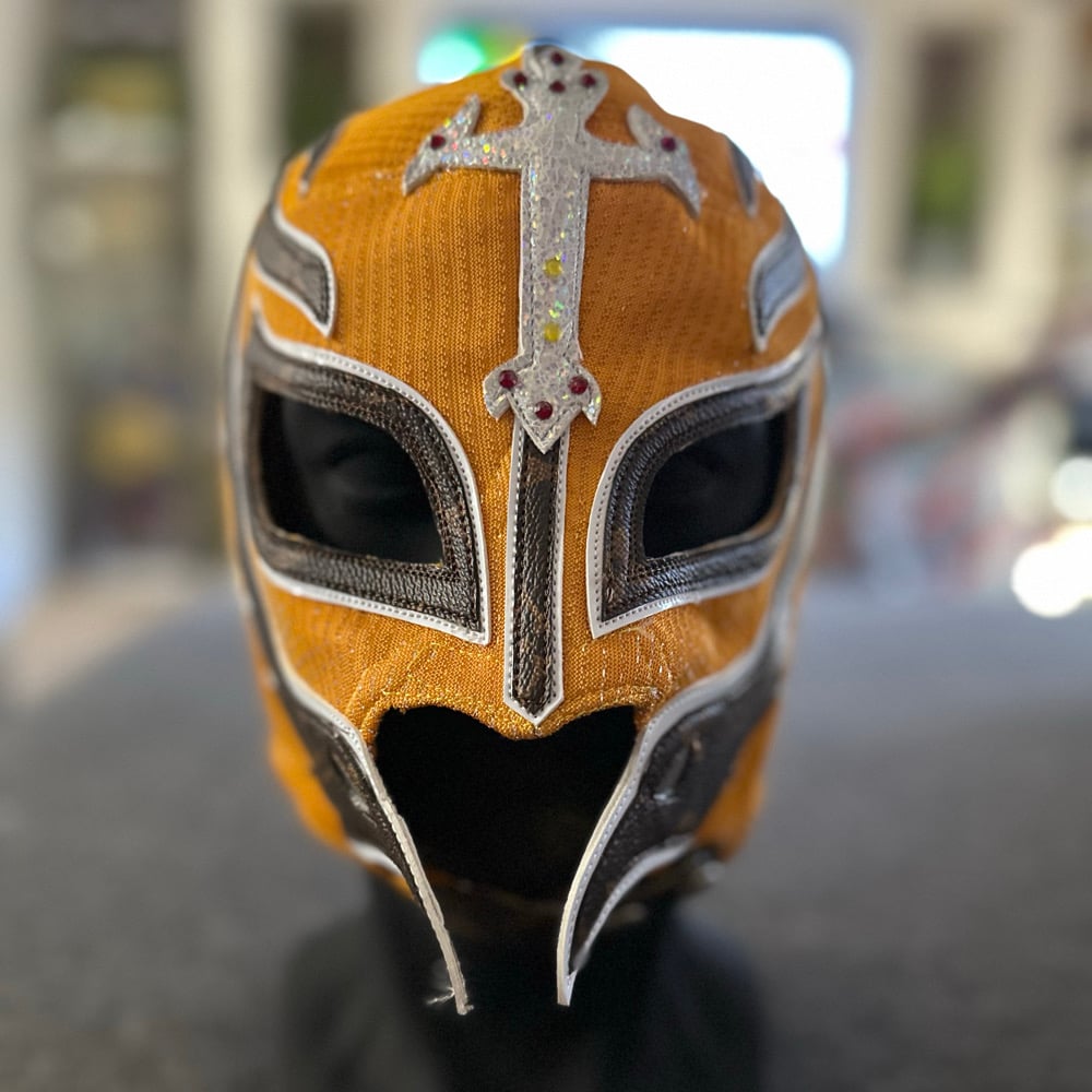 Image of Rey Mysterio Luchador - PRO Mask