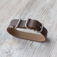 Image 1 of 20mm Horween Derby Single Pass Strap - Nut Brown