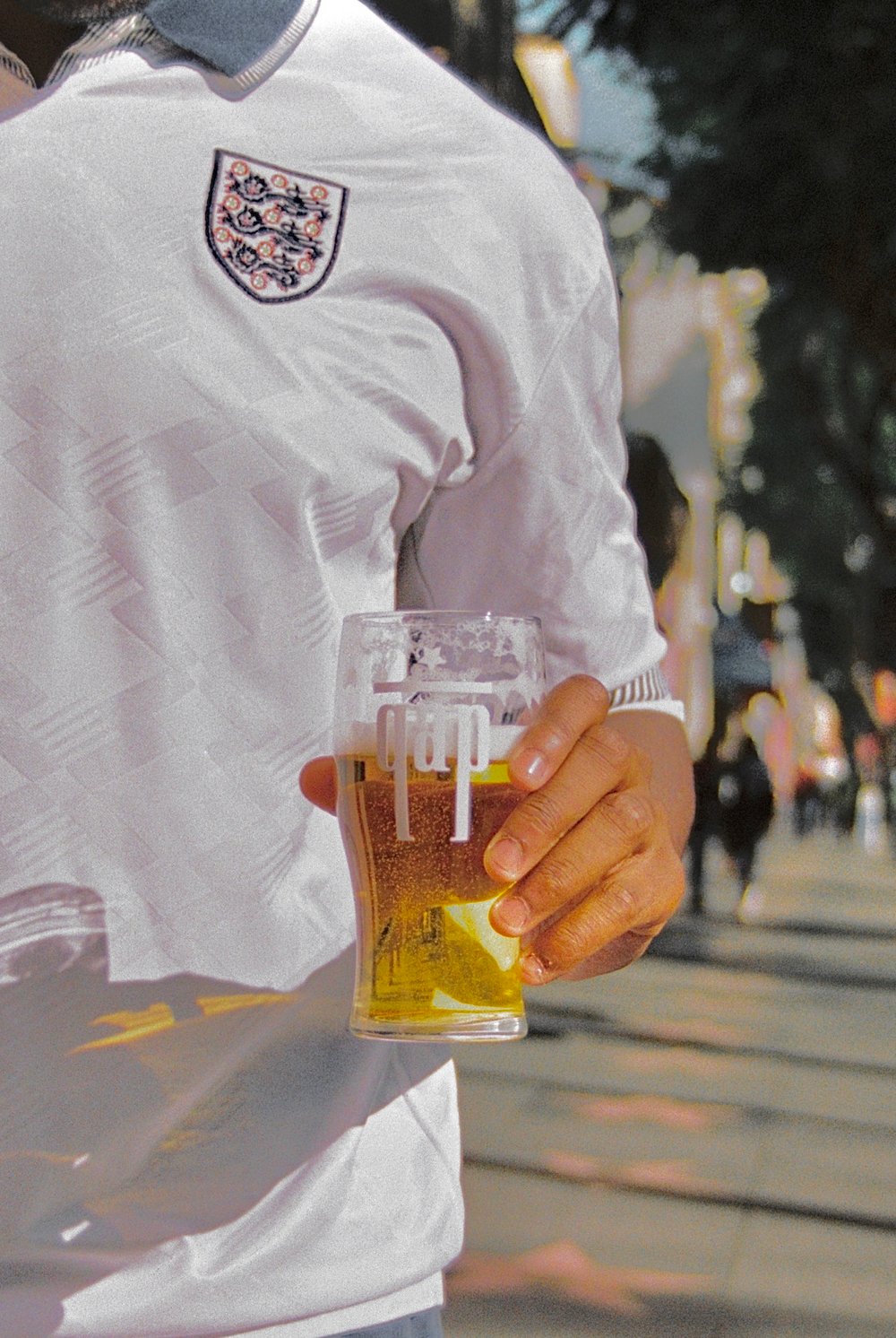 PINT GLASS 