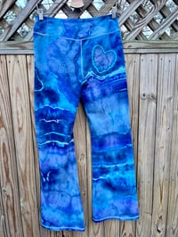 Image 2 of Geode ❤️Flare leggings XL