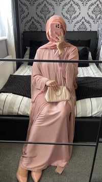 Image 2 of Hina pink abaya