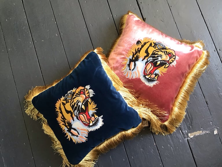 blue or pink cotton velvet with embroidered tiger patch and gold fringing Image 2
